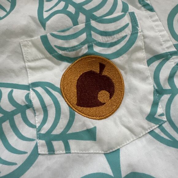 Animal Crossing x Cakeworthy Button Up Shirt Small Teal Leaf All Over Print - Picture 2 of 9
